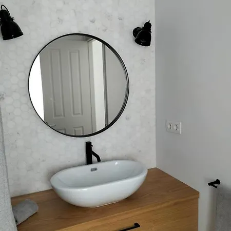 Stunning Luxury Apartment, 2 Min Walk From Soho House Apartment Barcelona