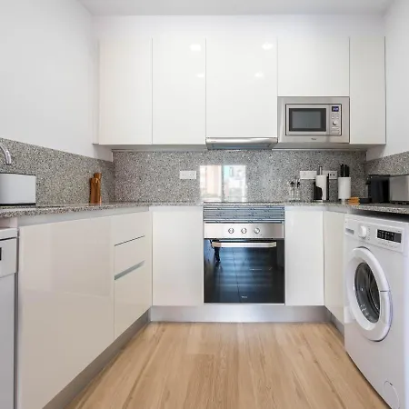 Apartment Limehome Carrer De Besalu 90 - Temporal *