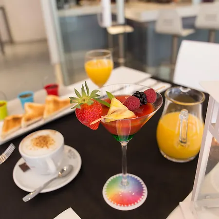Chic&basic Reding Hotel