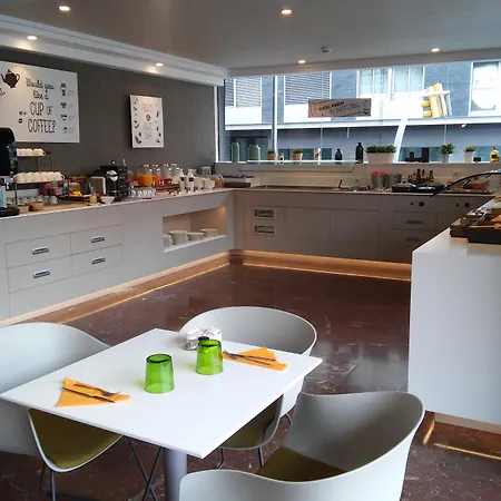 Mercure Condor 4*