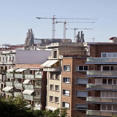 Appartamento Ainb Sagrada Familia Barcellona