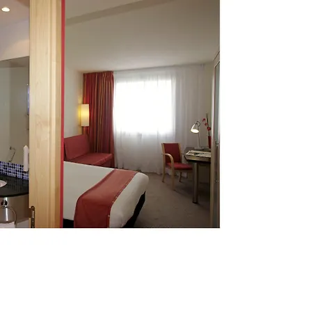 Holiday Express City 22@ By Ihg Отель 3*