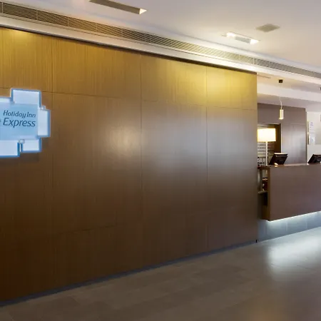 Holiday Express City 22@ By Ihg 3*