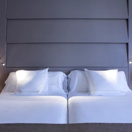 America 4* Barcelona