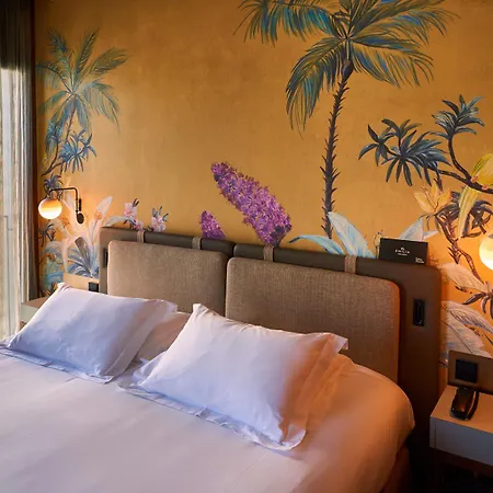 Emilia 4* Barcelona