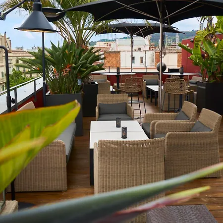 Hotell Emilia 4*