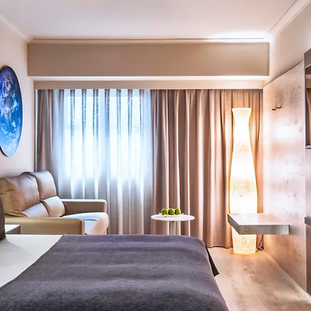 Salles Pere Iv 4* Barcelona