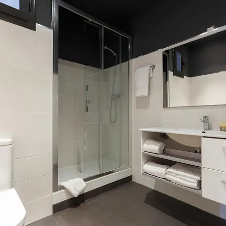 Ainb Eixample-miro Appartement *