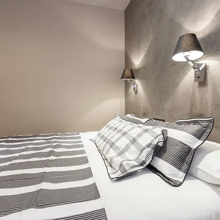 Ainb Eixample-miro Appartement *