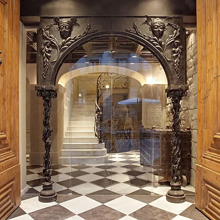 Arai 4* Superior Hotel 4*