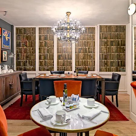 Hotel Boutique H10 Montcada 4*