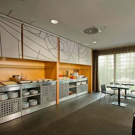Eurohotel Diagonal Port Отель 4*