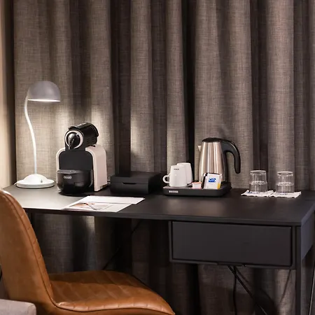 Otel Atenea Rekord Barselona