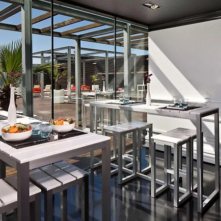 The Level At Melia Sky Ξενοδοχείο