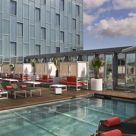Ξενοδοχείο The Level At Melia Sky 5*