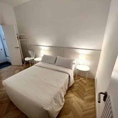 Hotel The Mo Gotic *