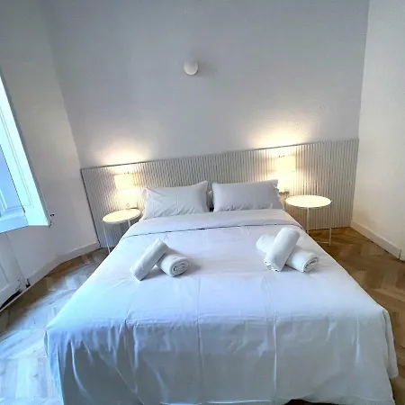 Hotel The Mo Gotic *
