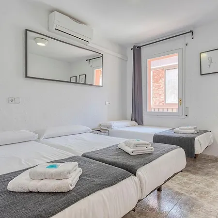 Bedmates Hotel 2*