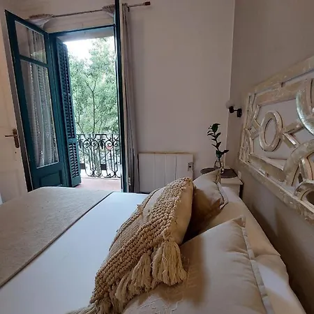 Hostal Alani Montjuic