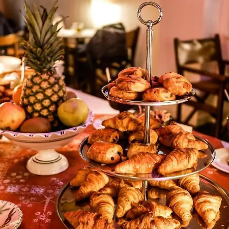 Chic&basic Habana Hoose Hotel 3*