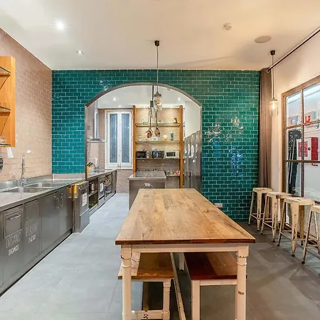 Casa Gracia Hostel Barcelona