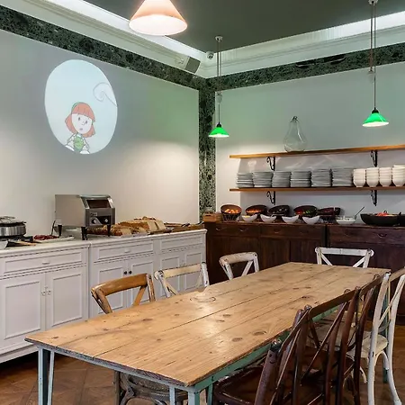 Casa Gracia Hostel Barcelona