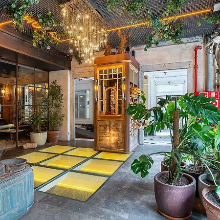 Hostel Casa Gracia Barcelona