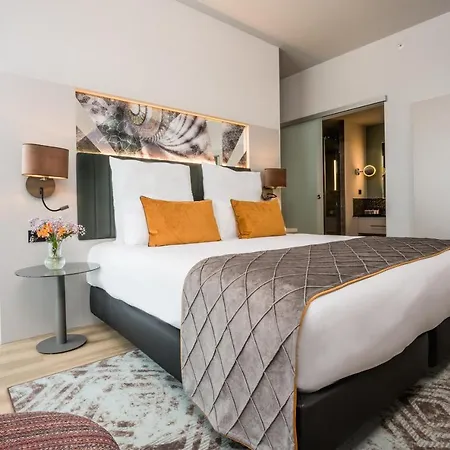 Hotel Leonardo Royal Fira