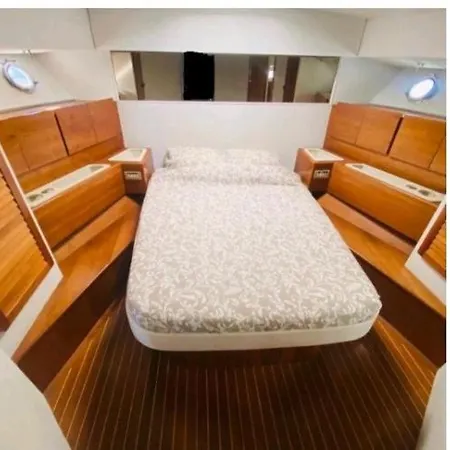 Voyager Sant Adria de Besos