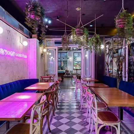 Hostel Casa Gracia Barcelona