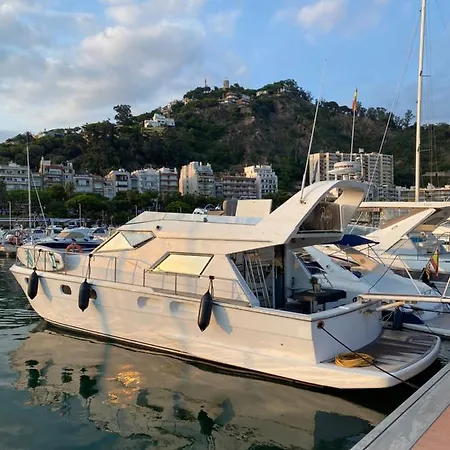 Barco Muy Romantico Con Parking!