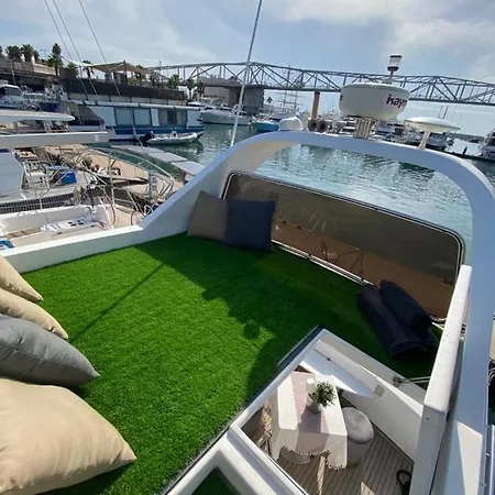 Barco Muy Romantico Con Parking! *