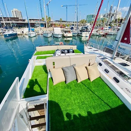 Barco Muy Romantico Con Parking!