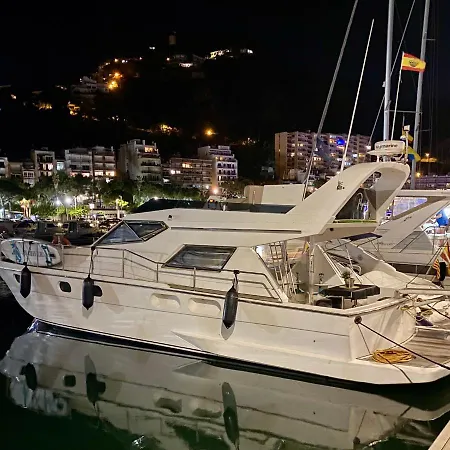 Barco Muy Romantico Con Parking! Hotel na wodzie *