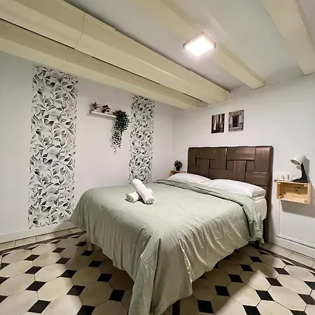 Sleep In Gothic Bcn Barcelona