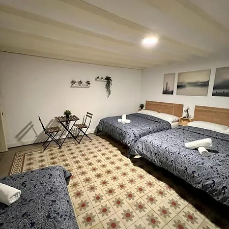 Hostal Sleep In Gothic Bcn