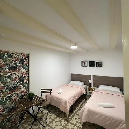 Sleep In Gothic Bcn *