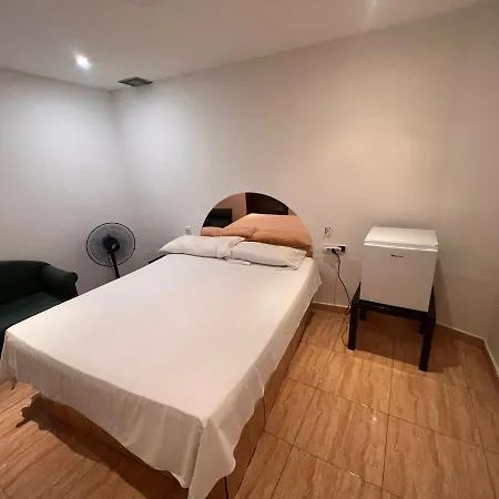 Kanei Guest house *