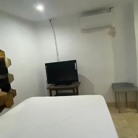 Guest house Kanei Barcelona