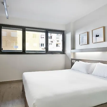 Bcn Montjuic Apartmanhotel Barcelona