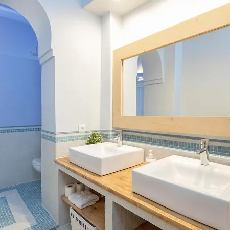 Apartament Luxurious-historical With Terrace Barcelona