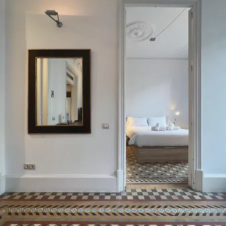 Unique Bruc Apartment