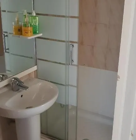 Habitacion Elegante 홈스테이