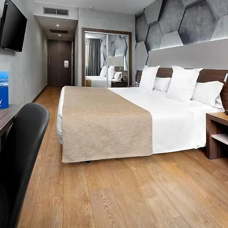 Hotel Hcc Montblanc 3*