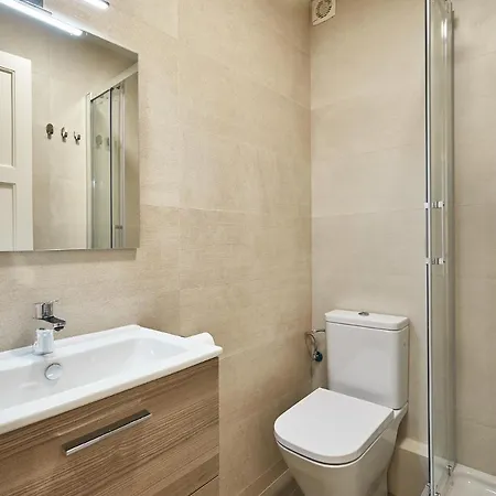 Bbarcelona Calabria Flat * Барселона