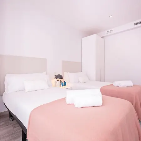 Апартаменты Sweett - Carrer Fira *