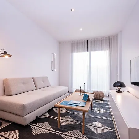 Sweett - Carrer Fira Апартаменты *