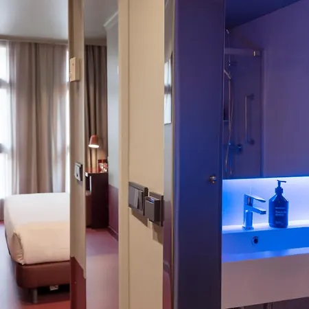Chic&basic Reding Hotel