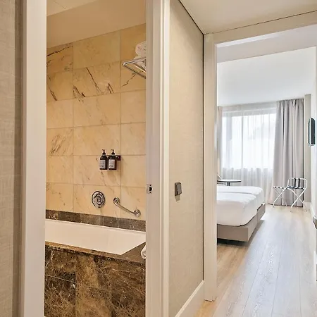 Hotel Acta City47