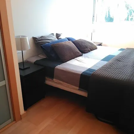 Luxury Flat, 3 Bedrooms, 2 Bathrooms And Swimming Pool Next To The Beach!! Sant Adria de Besos